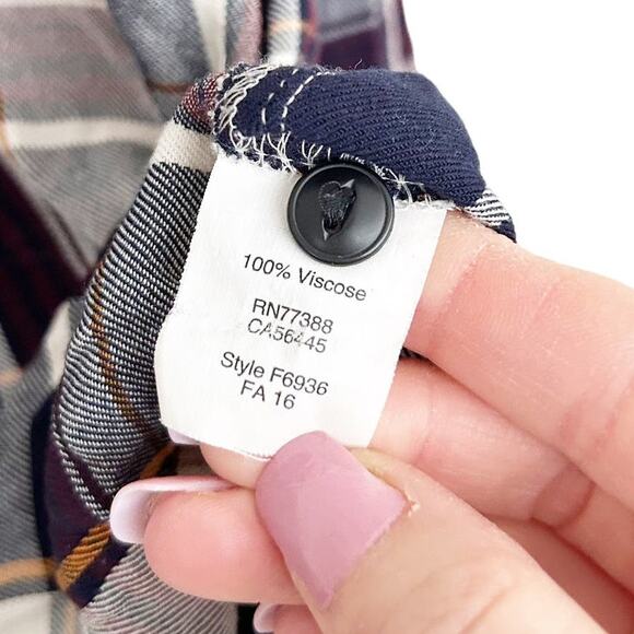 Madewell Hanna Plaid Classic Button Down Flannel Sz XS - Picture 3 of 5